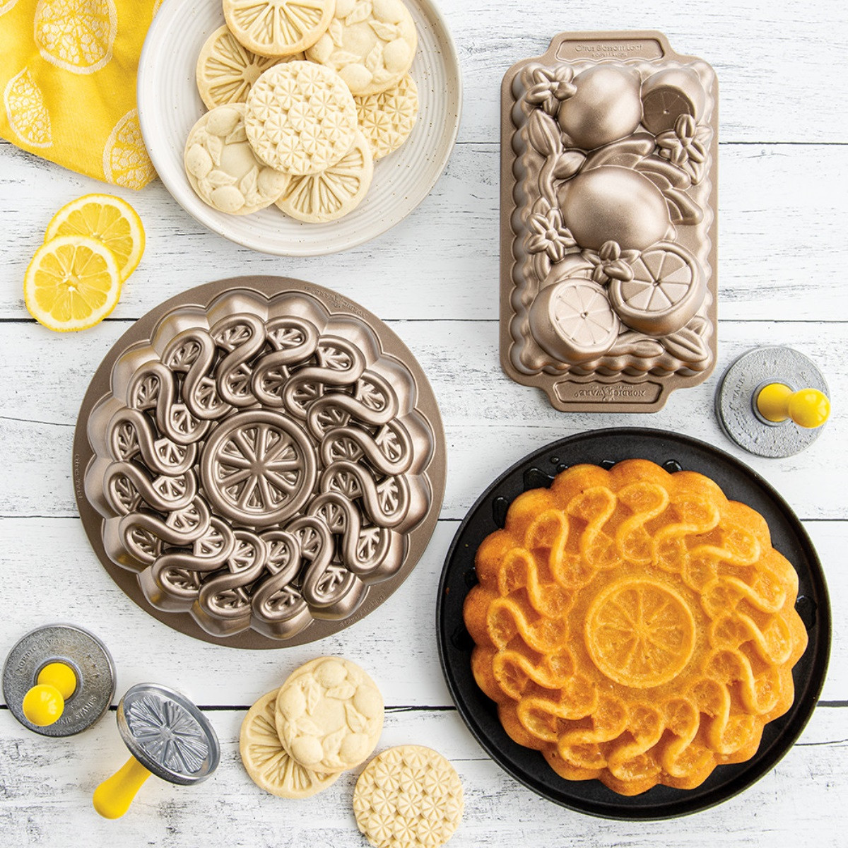 Nordic Ware Citrus Twist Baking Mould